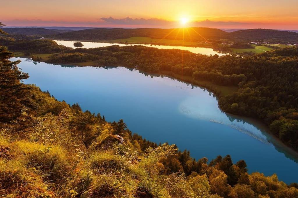 Maison Renovee Au Coeur Du Haut-Jura Entre-Deux-Monts Esterno foto